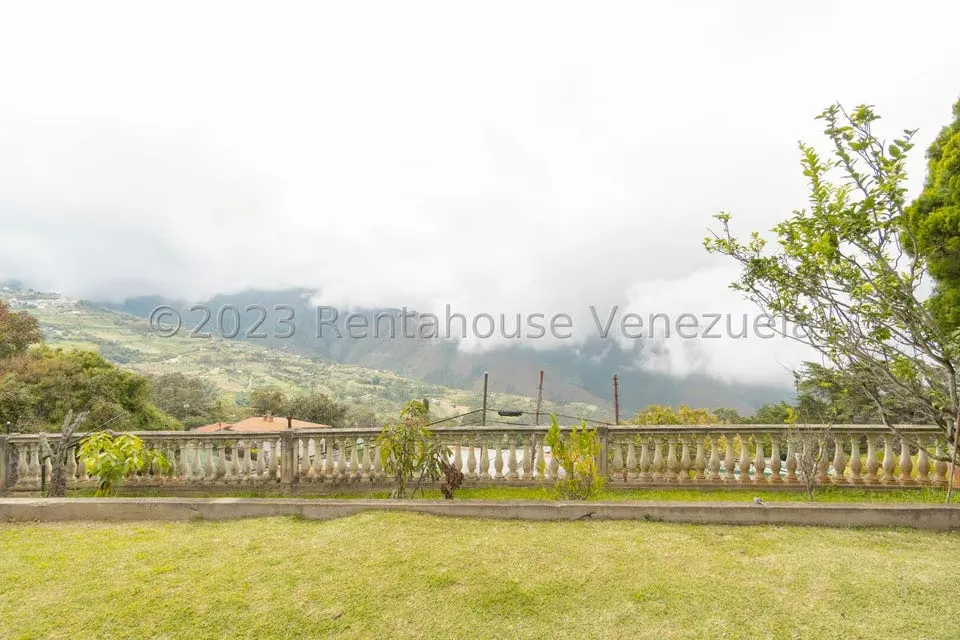 Casa (Multipes Niveles) en Venta en El Junko Country Club, Vargas - 38