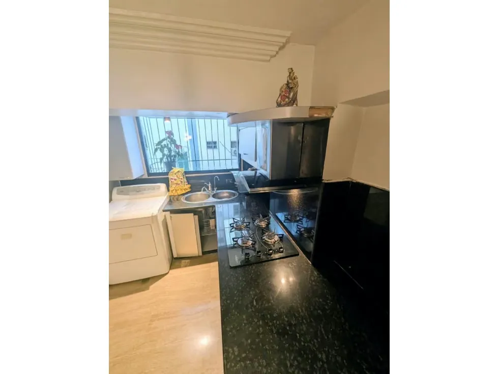 Se vende Apto 95m² 2h+s/1b+s/1p El Paraiso - 2