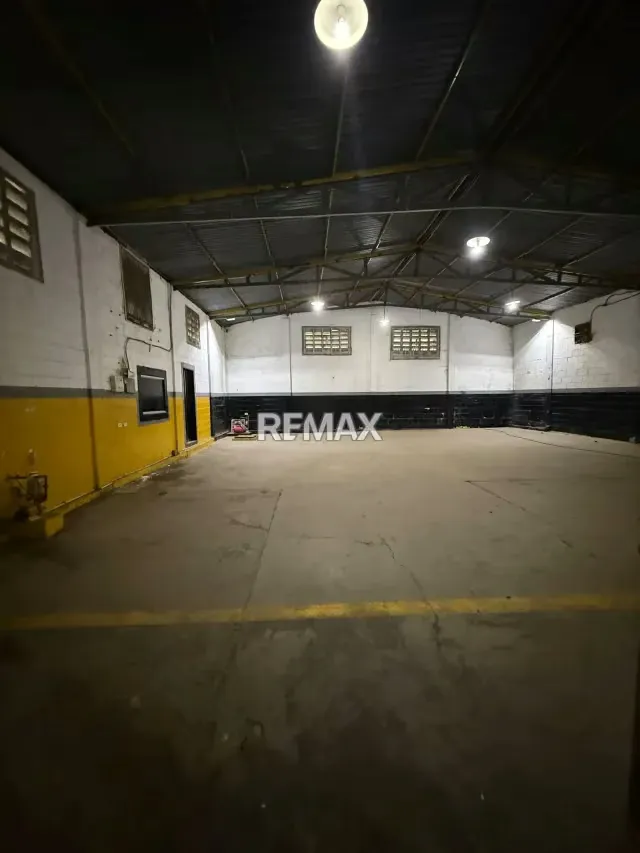 GALPÓN EN VENTA SECTOR LA MACANDONA ZONA OESTE MARACAIBO - 11