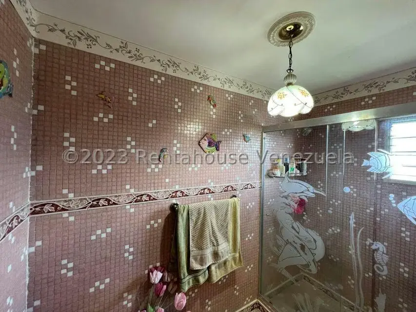 Apartamento (Penthouse) en Venta en Los Naranjos del Cafetal, Distrito Metropolitano - 32