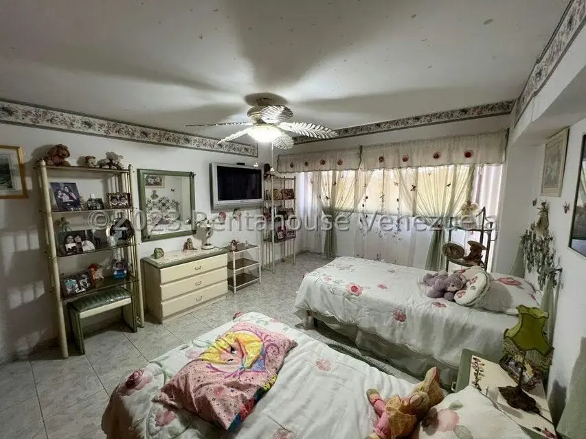 Apartamento (Penthouse) en Venta en Los Naranjos del Cafetal, Distrito Metropolitano - 35