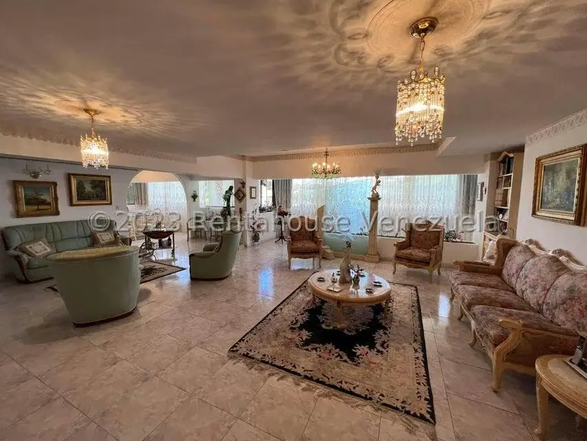 Apartamento (Penthouse) en Venta en Los Naranjos del Cafetal, Distrito Metropolitano - 7