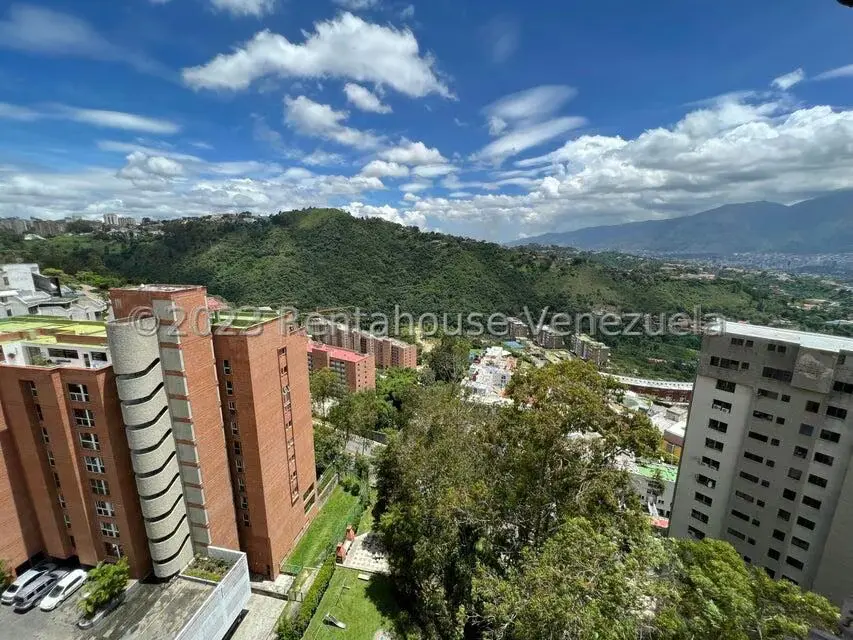 Apartamento (Penthouse) en Venta en Los Naranjos del Cafetal, Distrito Metropolitano - 9