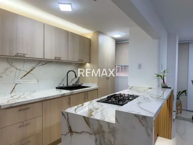 En Venta apartamneto camino real - 2