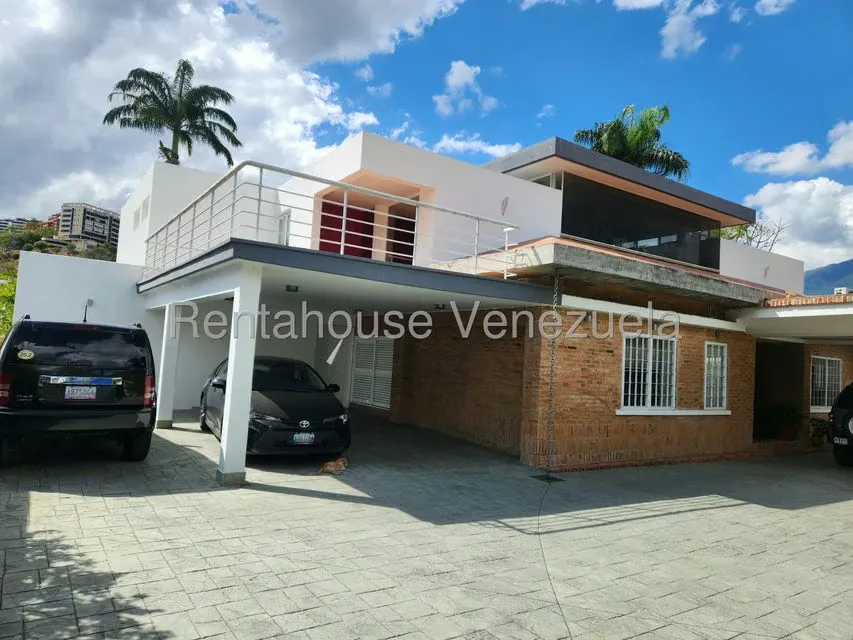 Casa (Duplex) en Venta en Valle Arriba, Distrito Metropolitano - 2