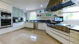 View 8