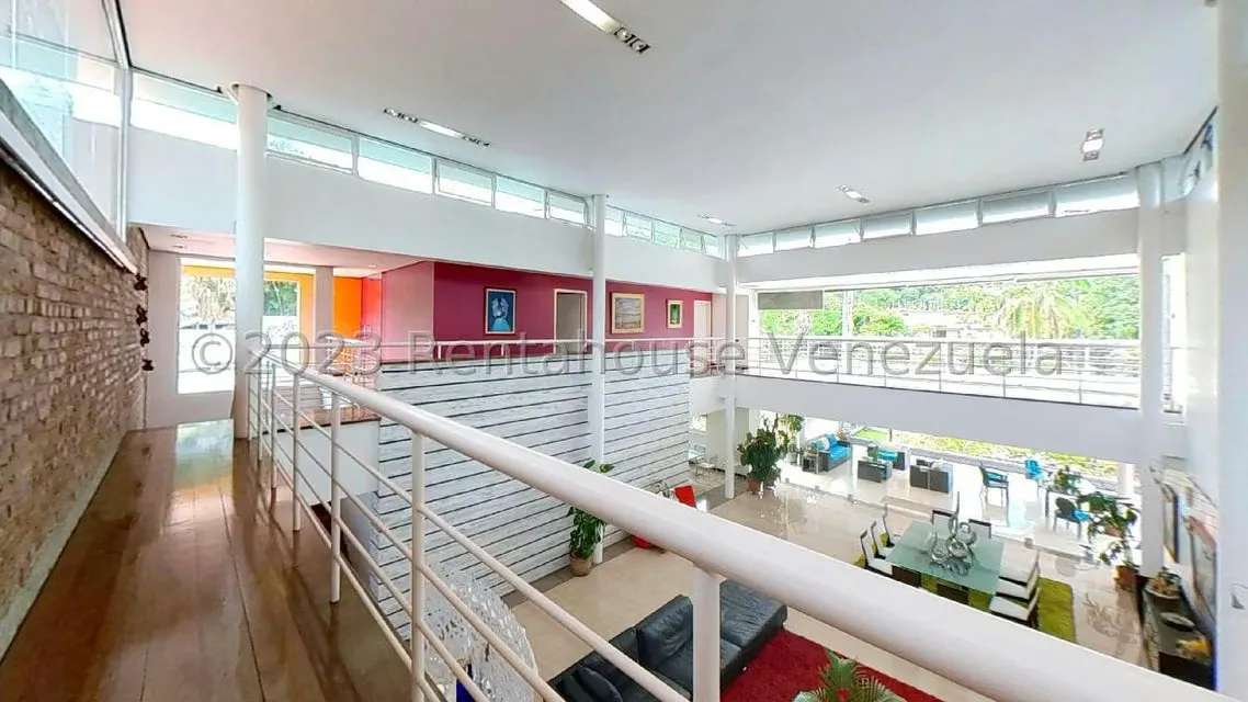 Casa (Duplex) en Venta en Valle Arriba, Distrito Metropolitano - 9