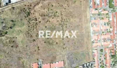 Terreno de 49.544 mt² estratégicamente ubicado.!