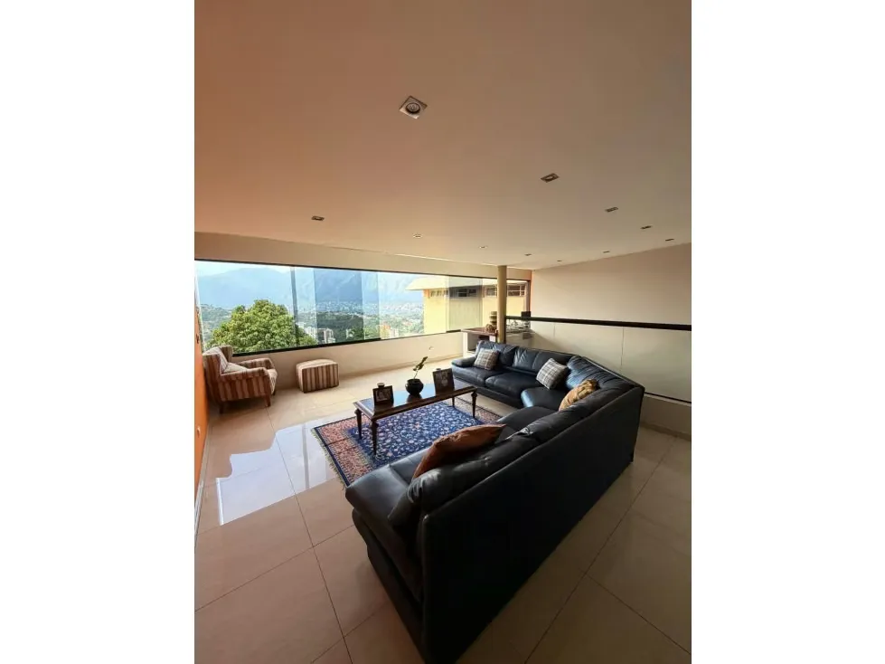 Se vende Casa en Cerro Verde - 2