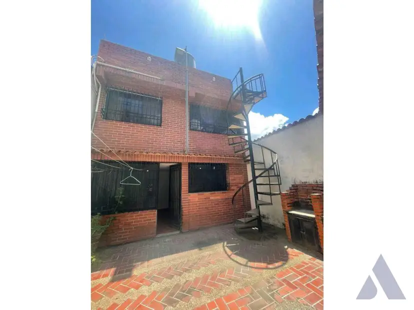 Vendo casa 150m2 El Ingenio Guatire 3401