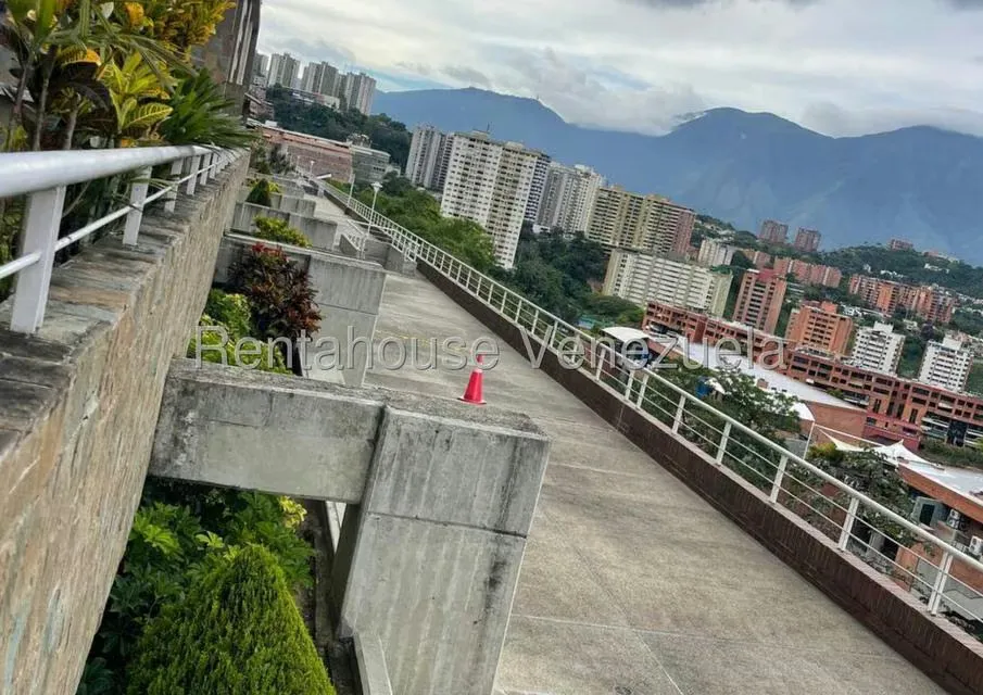 Apartamento (Duplex) en Venta en Escampadero, Distrito Metropolitano - 4