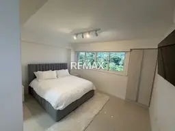 View 10