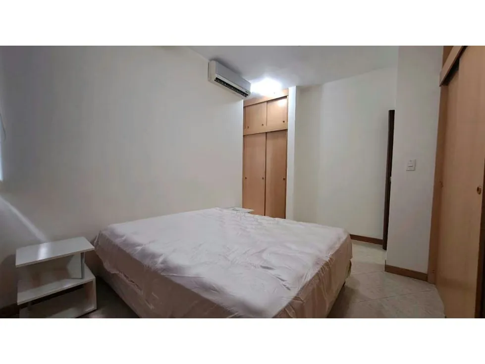 Se alquila apartamento 70m2 Campo Alegre 4758 - 17