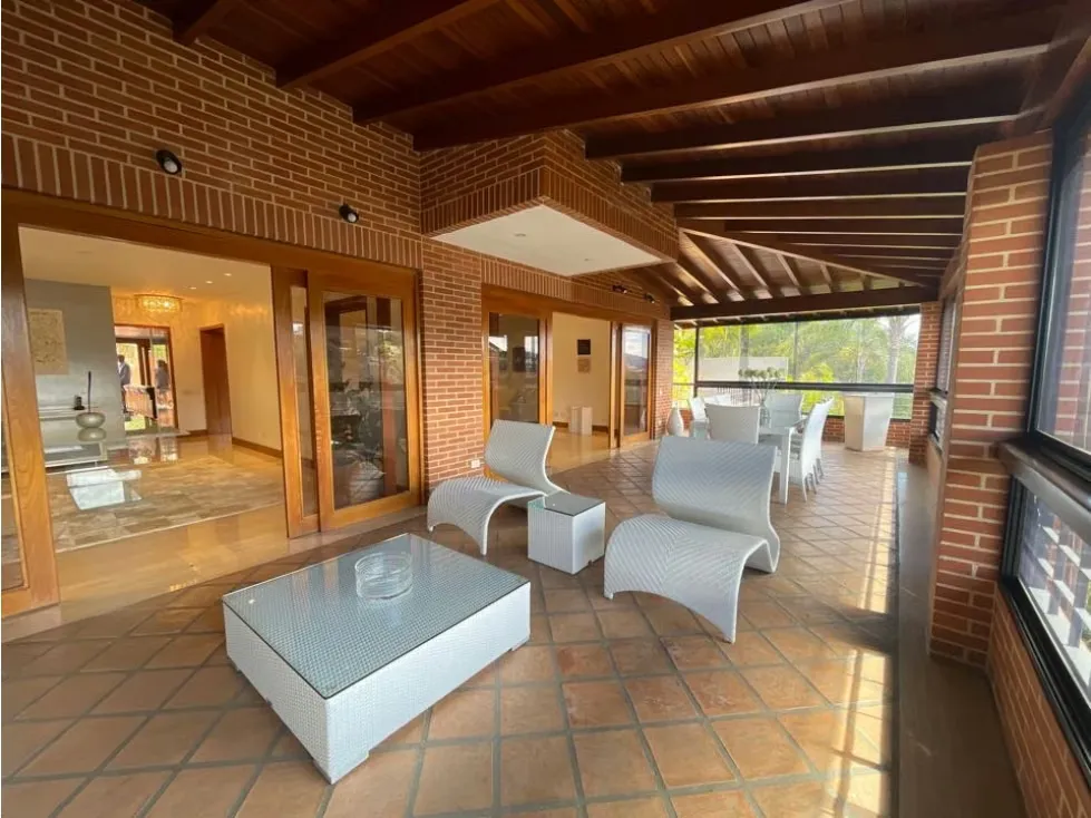 Vendo casa 592m2 3h+s/3.5b+s/6p Caurimare 9901 - 8