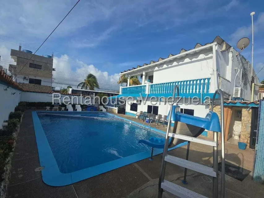 Local Comercial en Venta en Playa Sur, Falcon - 4
