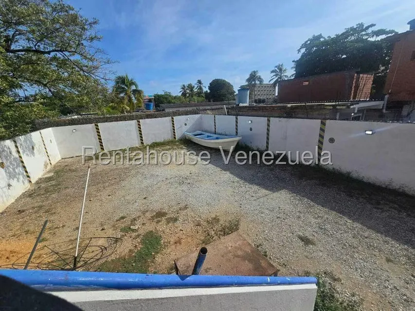 Local Comercial en Venta en Playa Sur, Falcon - 36