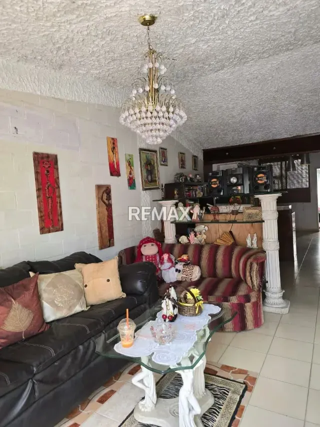 Venta Casa Urb Prados de la Encrucijada - 3