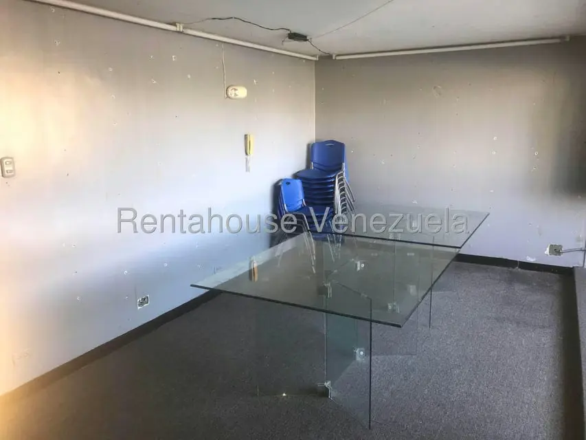 Oficina en Alquiler en Avenida Bella Vista, Zulia - 4