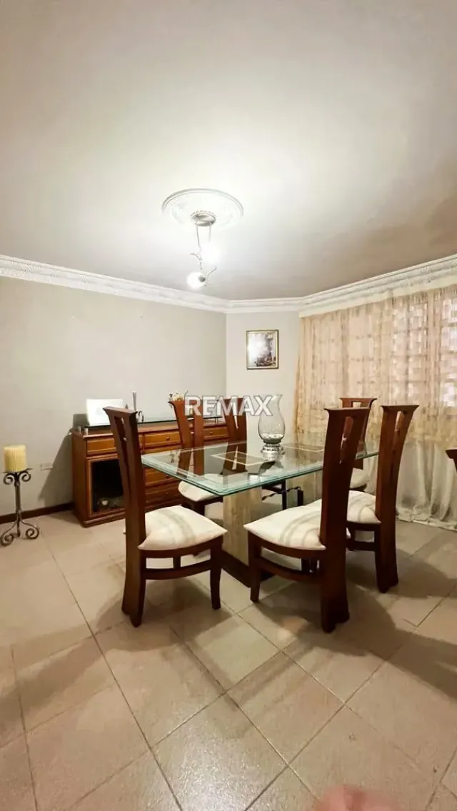 EN VENTA | Hermosa Casa en la urbanización Trébol II Con exclusiva. - 8