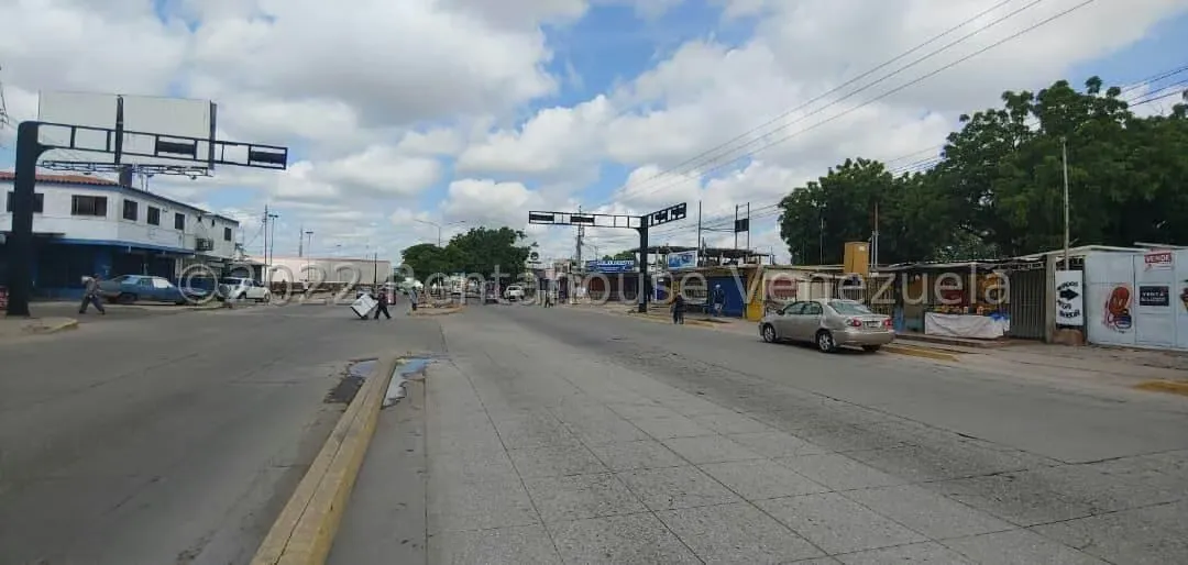 Terreno (Comercial) en Venta en La Limpia, Zulia - 5