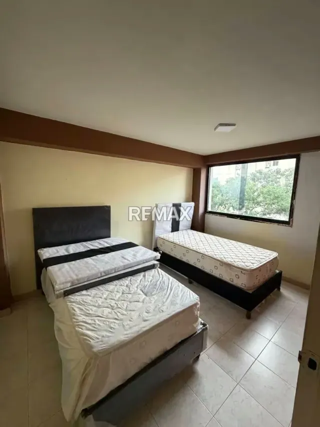 VENTA DE AMPLIO APARTAMENTO EN RESD MONTALBÁN PREBO - 15