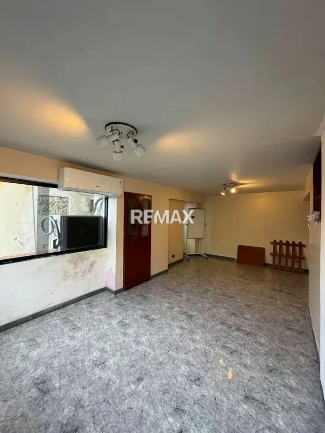 VENTA DE AMPLIO APARTAMENTO EN RESD MONTALBÁN PREBO - 2