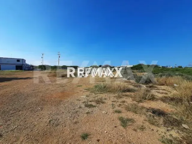 Terreno en Venta, Las Adjuntas. - 3