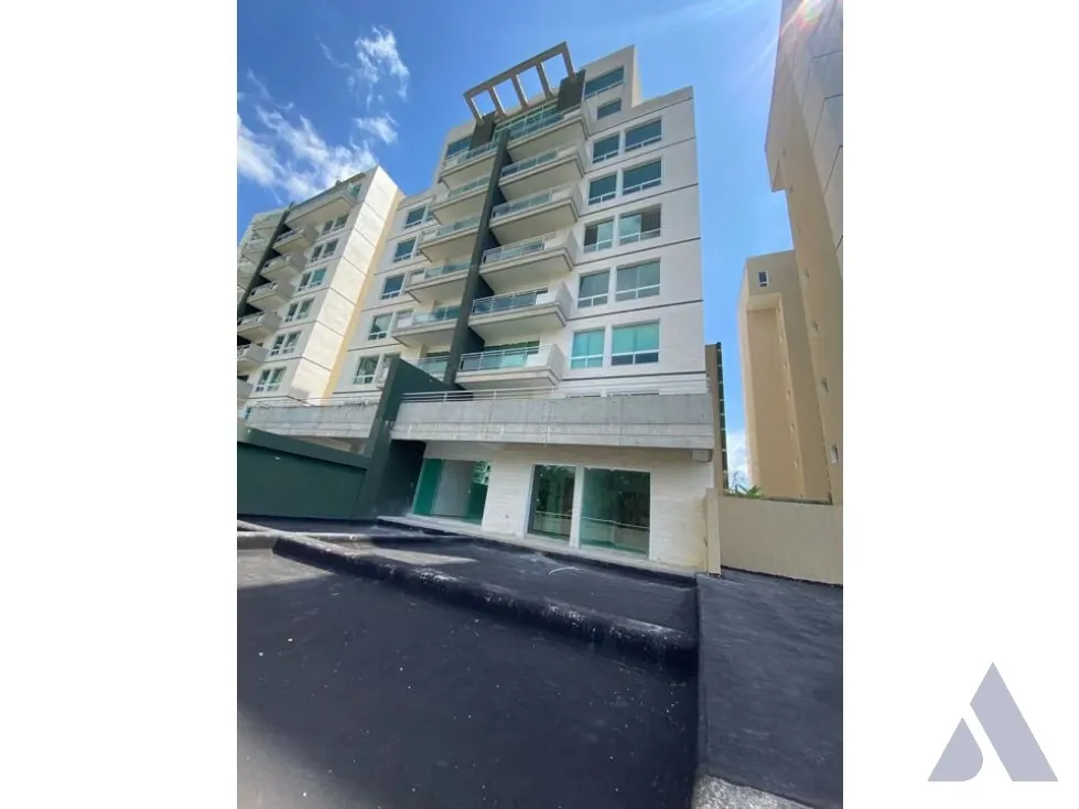 Vendo PB c/ jardin y terraza 102+109m2 La Lagunita 5300 - 2