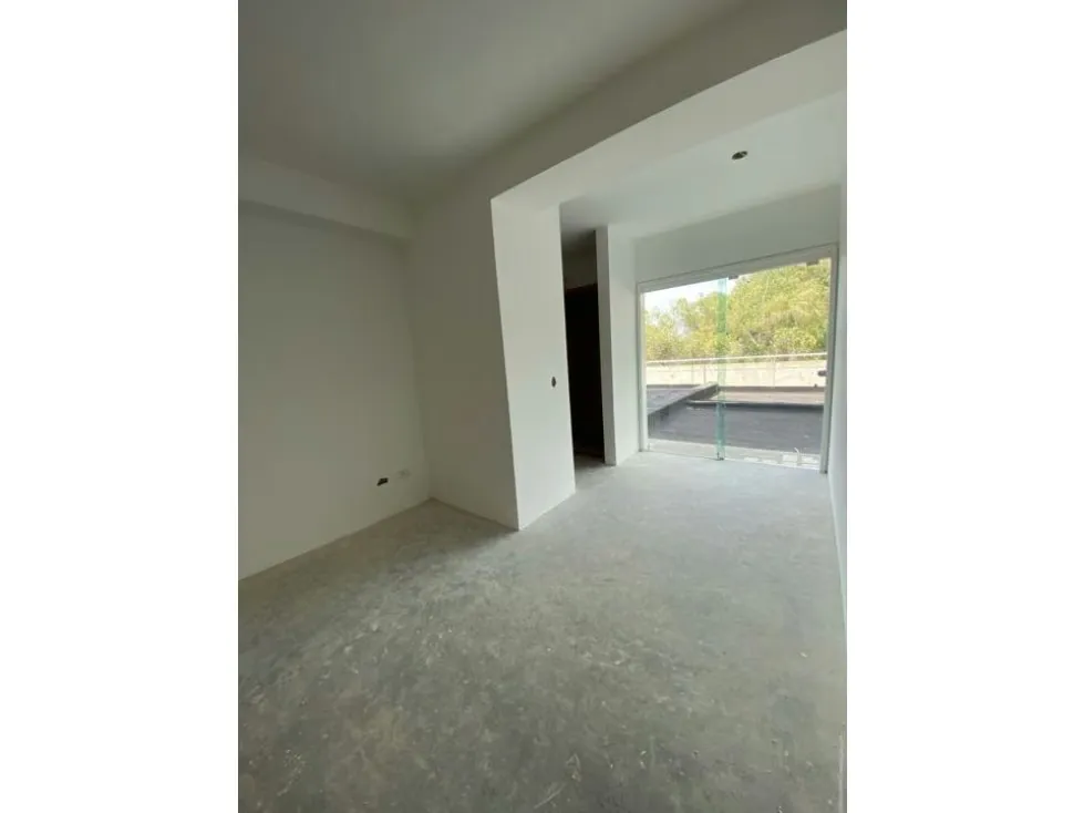 Vendo PB c/ jardin y terraza 102+109m2 La Lagunita 5300 - 23