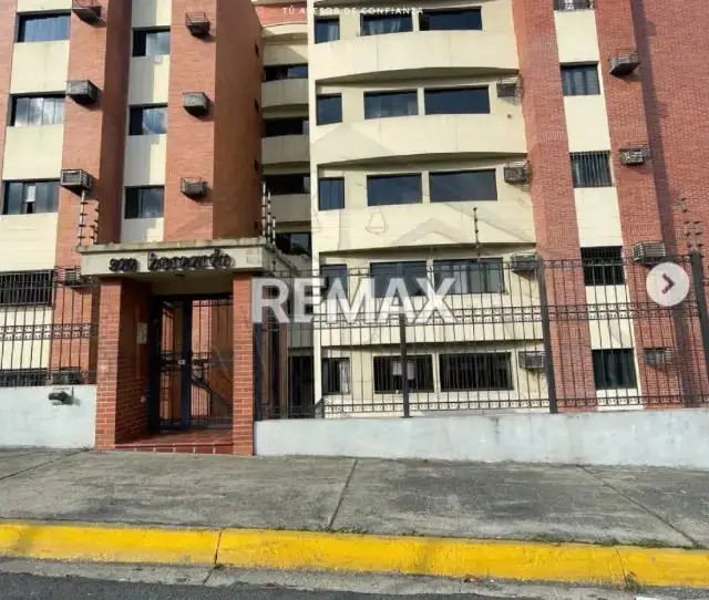 Alquiler apartamento Res. San Bernardo
