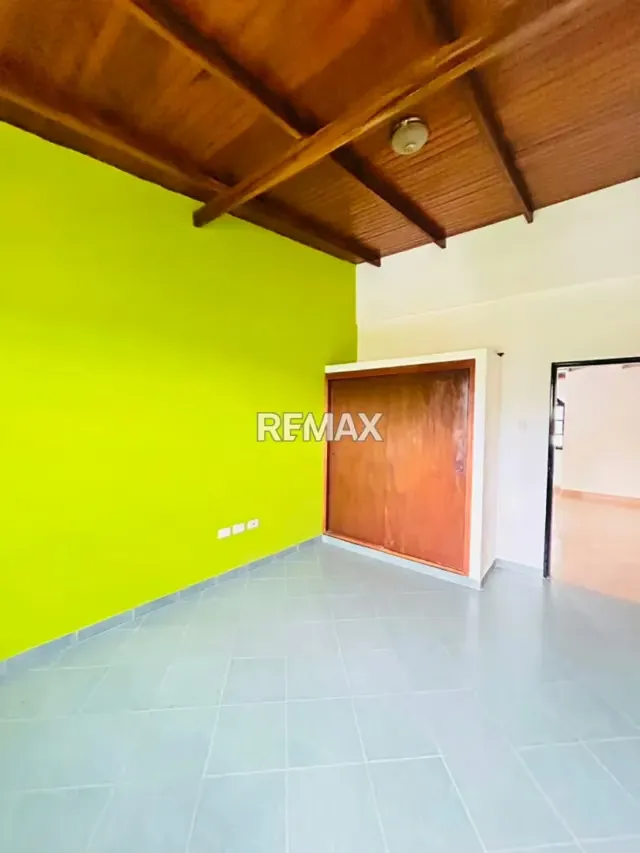 EN VENTA CASA EN EL VALLE - 11