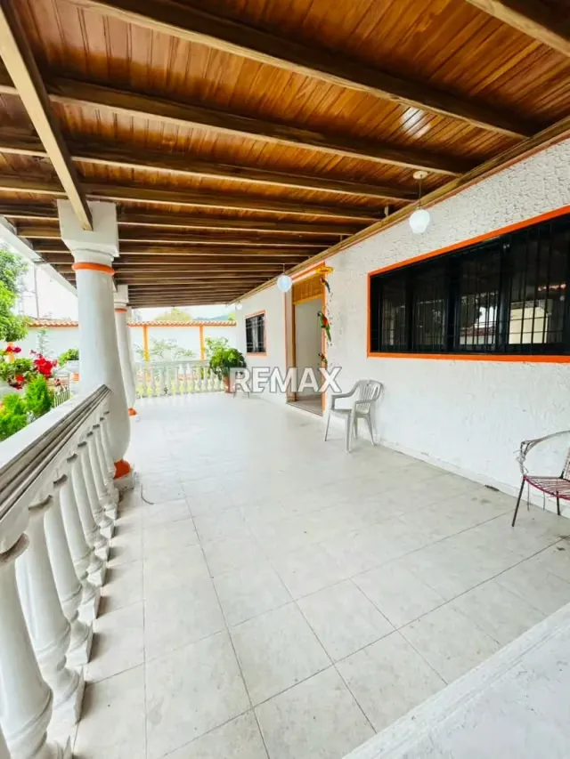 EN VENTA CASA EN EL VALLE - 13