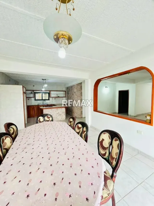 EN VENTA CASA EN EL VALLE - 10