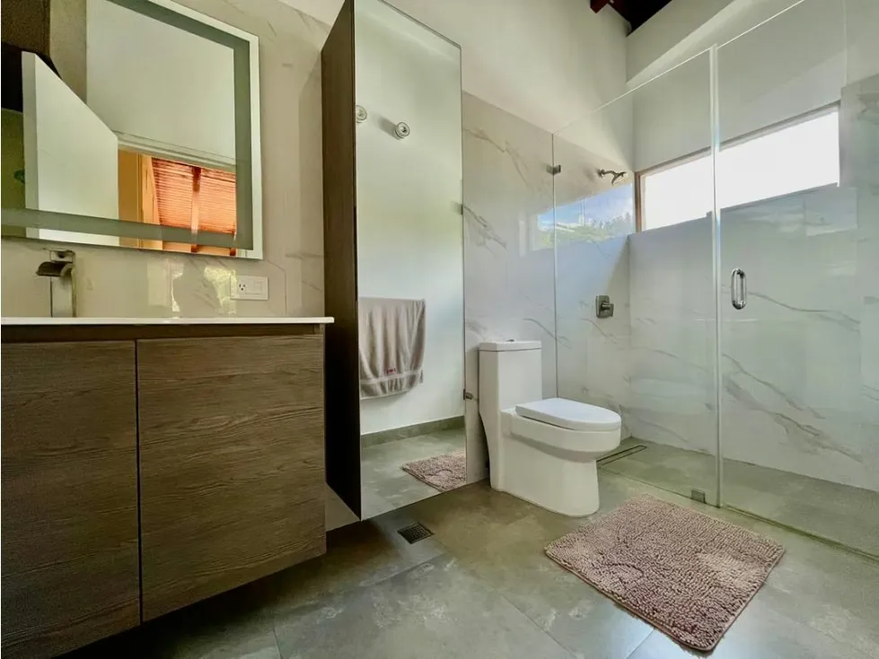 Se vende casa 720m² 4h+2s/4b+s/4p Colinas de Tamanaco - 22