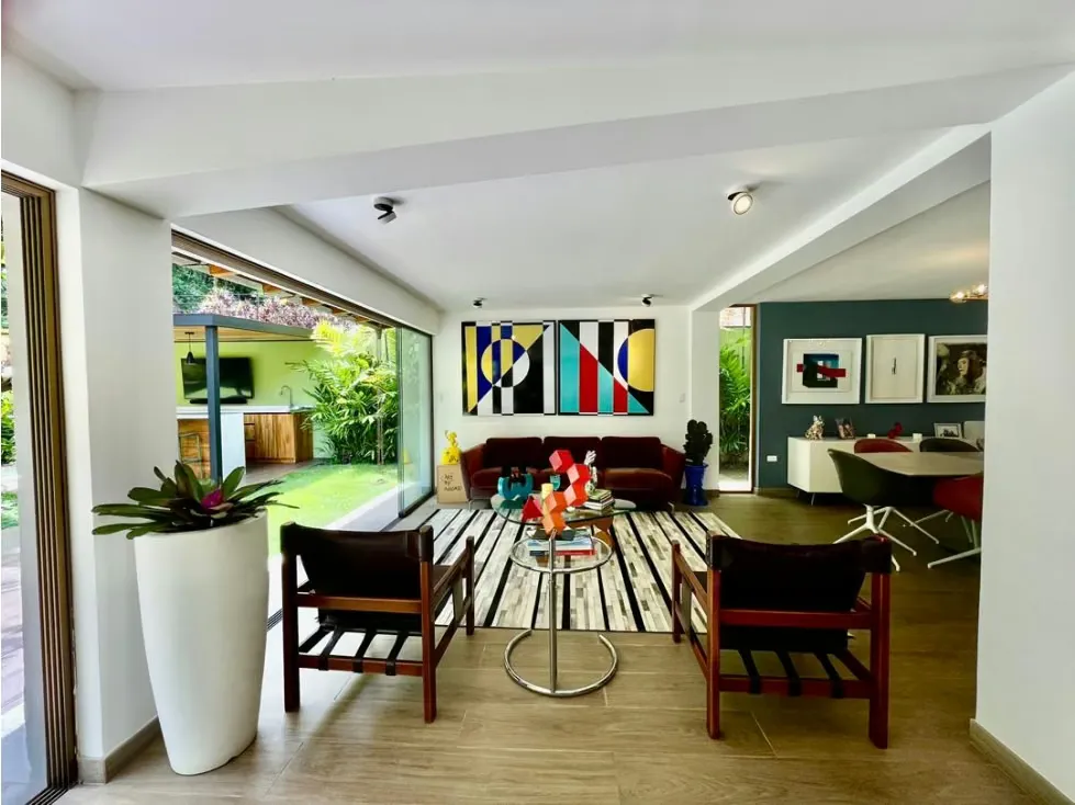 Se vende casa 720m² 4h+2s/4b+s/4p Colinas de Tamanaco - 9