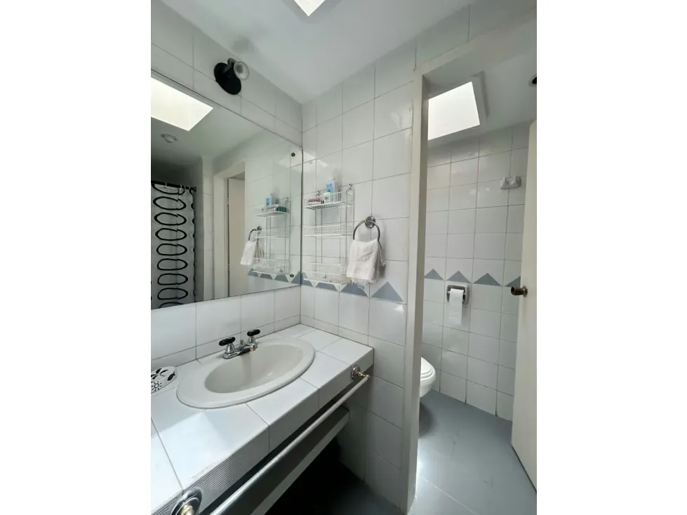 PENT HOUSE DÚPLEX EN VENTA 234 M2-URB. MANZANARES - 29