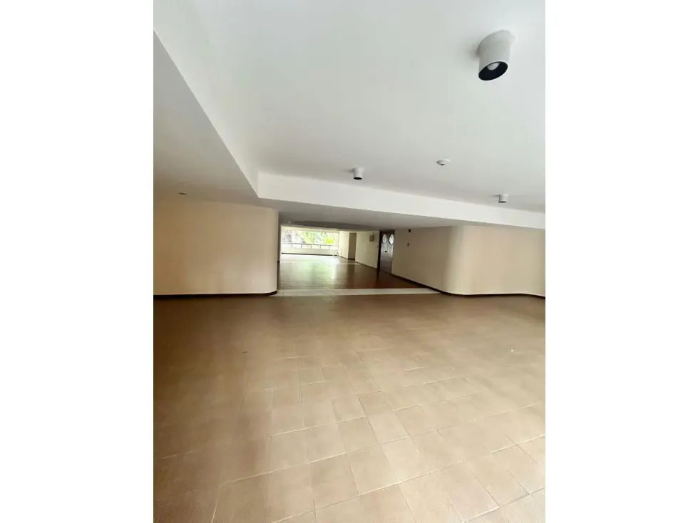 PENT HOUSE DÚPLEX EN VENTA 234 M2-URB. MANZANARES - 40