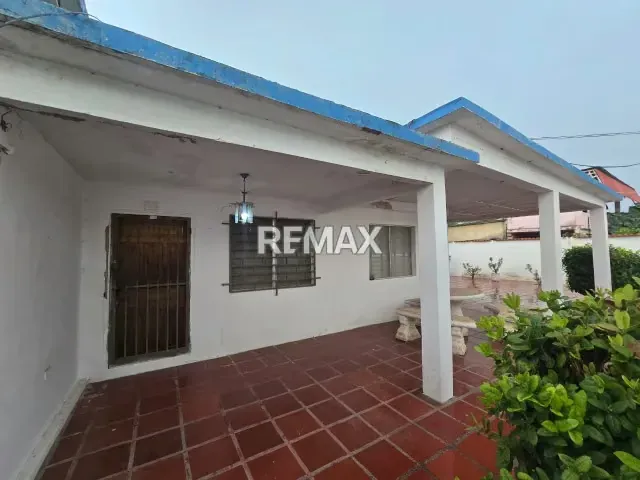 CASA EN VENTA EN CABIMAS - 14