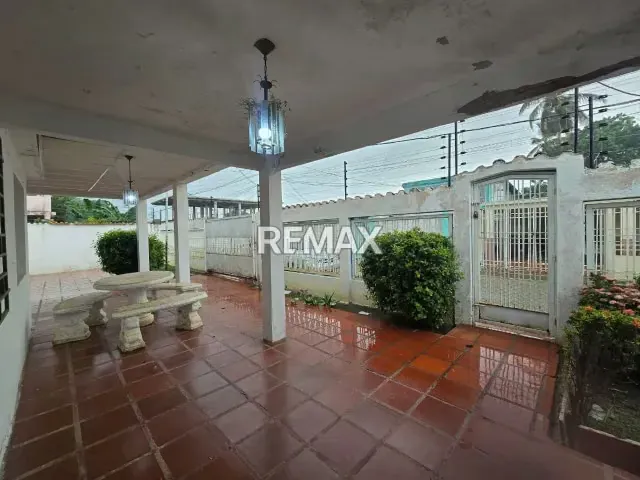 CASA EN VENTA EN CABIMAS - 3