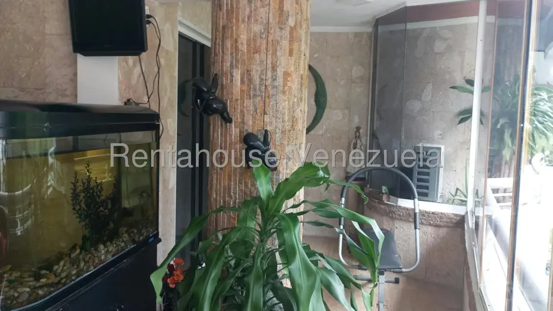 Apartamento (1 Nivel) en Venta en Miranda, Distrito Metropolitano - 21