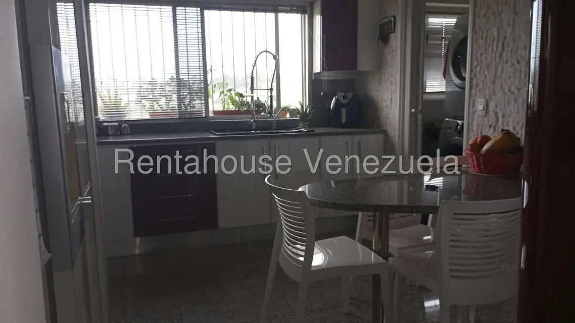 Apartamento (1 Nivel) en Venta en Miranda, Distrito Metropolitano - 33