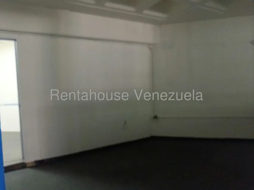 Local Comercial en Alquiler en Las Minas, Miranda - 12