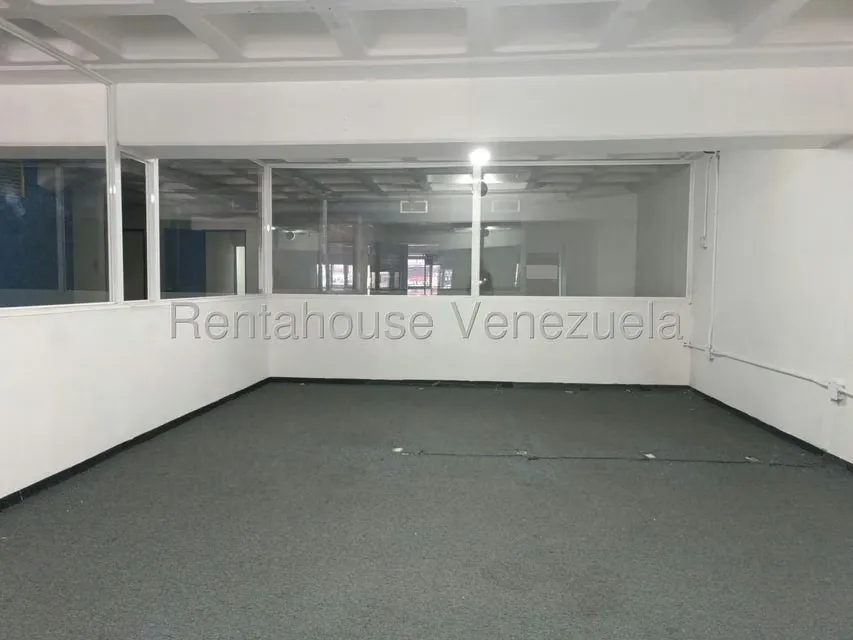 Local Comercial en Alquiler en Las Minas, Miranda - 6