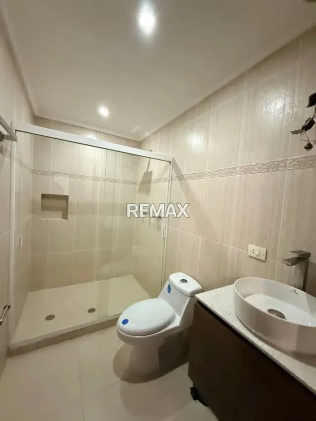 EN VENTA CASA EN LA URB. LA VIÑA EN CONJUNTO CERRADO - 20