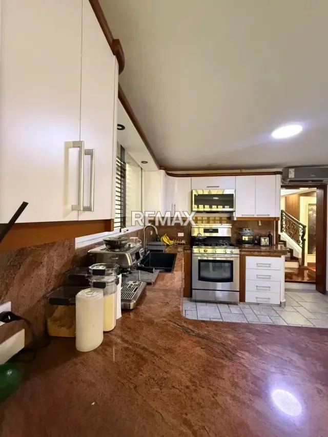 EN VENTA CASA EN LA URB. LA VIÑA EN CONJUNTO CERRADO - 5