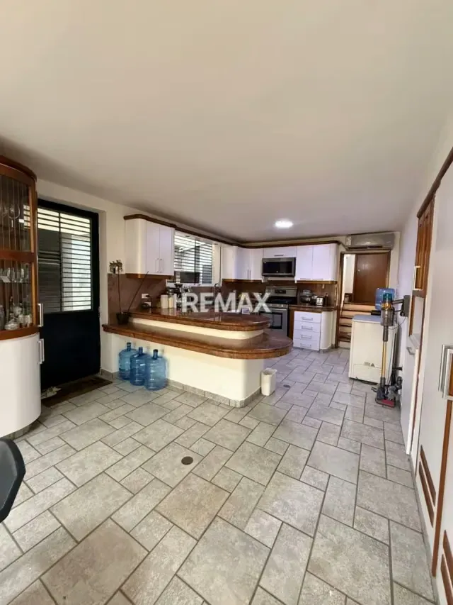 EN VENTA CASA EN LA URB. LA VIÑA EN CONJUNTO CERRADO - 8