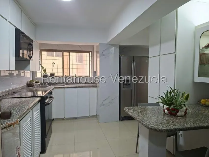 Apartamento (1 Nivel) en Venta en La Lago, Zulia - 16