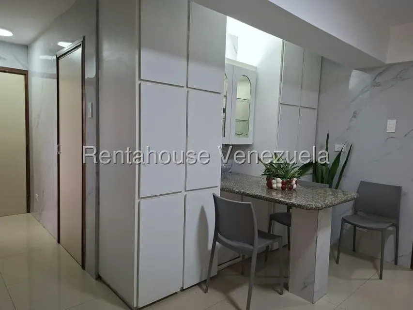 Apartamento (1 Nivel) en Venta en La Lago, Zulia - 18