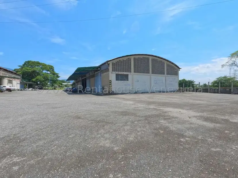Comercial (Galpon - Deposito) en Venta en San Felipe, Yaracuy