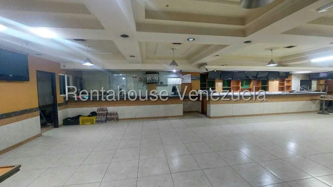 Local Comercial en Venta en Catia, Distrito Metropolitano - 2